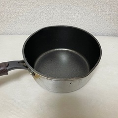 🔴9/26までの引き取り限定価格🔴中古✳︎深めのフライパン、鍋、深鍋の画像