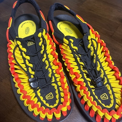 KEEN サンダル　メンズ29cm 新品未使用
