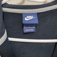 NIKE ナイキ　パーカー　メンズ　sの画像