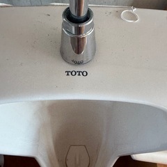 男性用小便器の画像