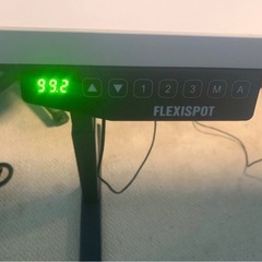 FLEXISPOT 電動　デスク　机の画像