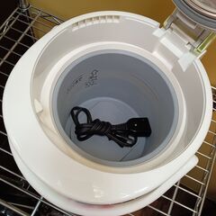 ZOJIRUSHI　スチーム式　加湿器　空調家電　EE-RE35　サイズ（約）幅22×奥26×高26　　■近隣配送無料 買取GO‼　栄和店の画像