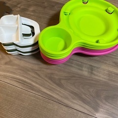 プラスチックandシリコン製紙皿受けの画像