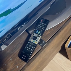 シャープ　３２型ブルーレイ内蔵テレビの画像