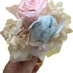 プリザーブドフラワー　ブーケ　ウェディングの画像