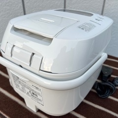 ■アイリスオーヤマ マイコンジャー炊飯器 5.5合 2021年製■IRIS OHYAMA RC-ME50 炊飯ジャー 極厚銅釜の画像