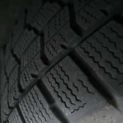 中古スタッドレスタイヤ＆ホイール4本セットの画像