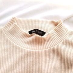 ☆新品☆リブ ハイネック　ベージュの画像