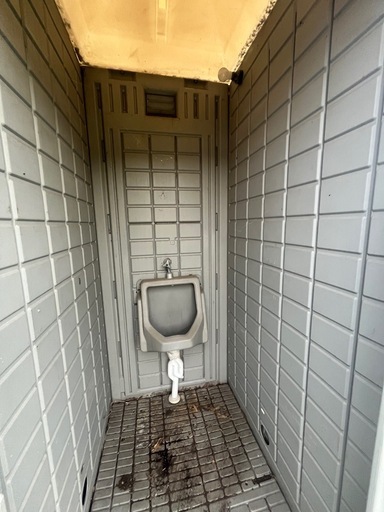 取引中　仮設トイレ大小セット