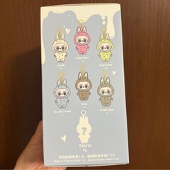 【正規品】LABUBU　ラブブ マカロンの画像