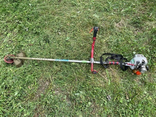 刈払機 草刈機 
実働