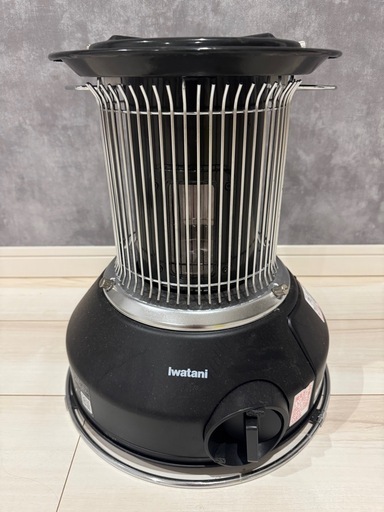 ※20%引中　イワタニ　カセットガスストーブ(美品)