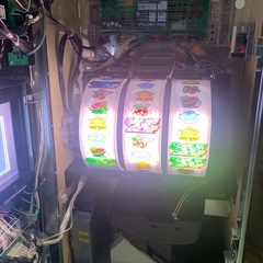 パチスロ　マクロスフロンティア2実機　(故障中) 熊本県八代市引き取り限定
の画像