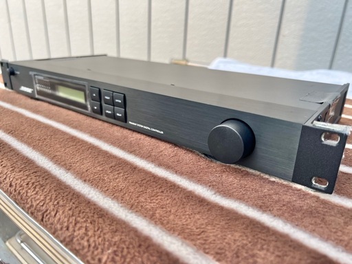 ■BOSE ボーズ BOSE-01 パナレイシステムコントローラー■PANARAY SYSTEM DIGITAL CONTROLLER■オーディオ機器 音響機器■電源コード無し ジャンク品 現状品