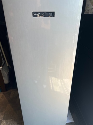 ハイアール　153L シルバー 冷凍ストッカー　ファン式冷却