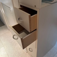 隙間収納棚譲りますの画像