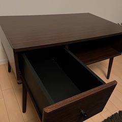 テレビ台の画像