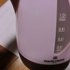●marie  claire  paris 電気ケトル１L、殆ど使用しない為中綺麗ですピンク系、画像参照、動作品、★お手数をおかけしますプロフィール必読ですの画像