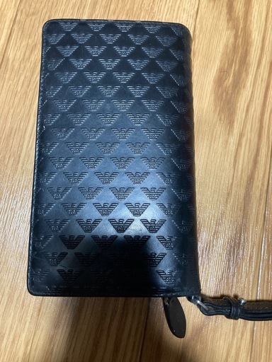 アルマーニ、財布、希少