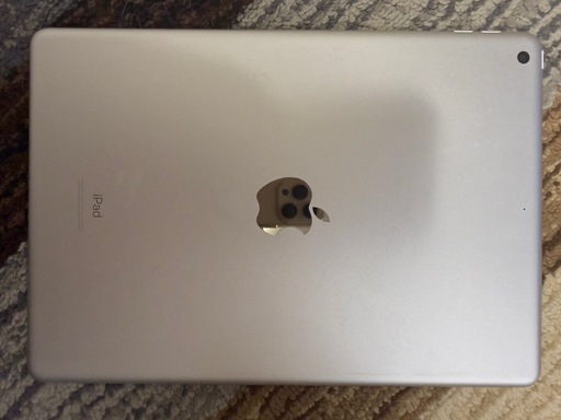 美品　iPad 第8世代　32GB