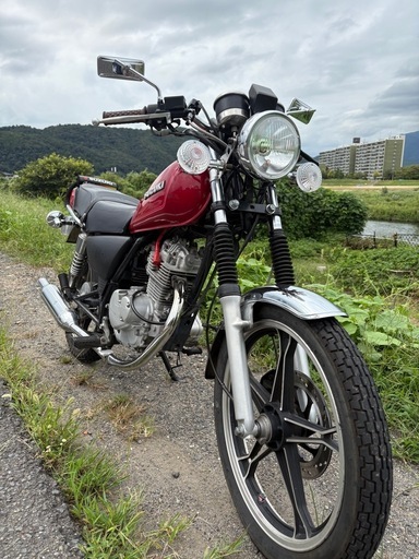 スズキ GN125H