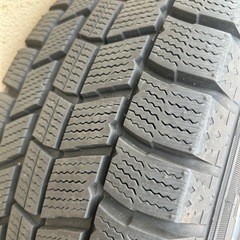 スタッドレスタイヤ/ホイール185/70/R14の画像