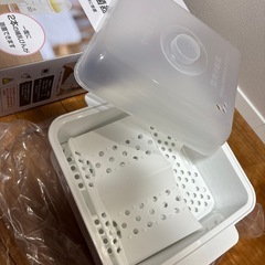 哺乳瓶レンジ除菌器の画像