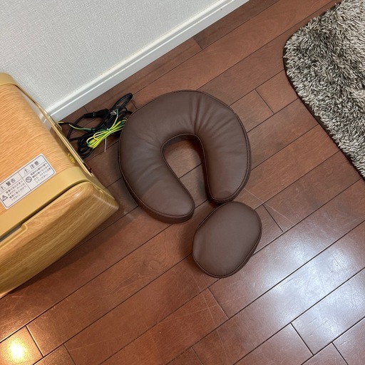 【取引中】マッサージベッドandホットウォーマー