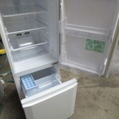 R320　三菱　2ドア冷蔵庫　146L　右開き　ホワイトの画像
