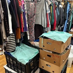 ワンピース　や　上着　の画像