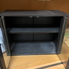 食器棚の画像
