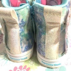 （値下げ中）中古SKECHERS kids  光るスニーカーの画像