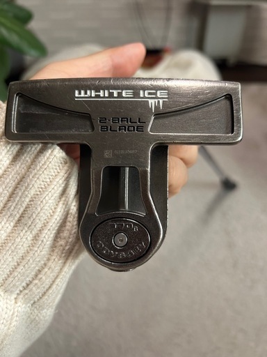 ODYSSEY　オデッセイ　2ボールホワイトアイスパター