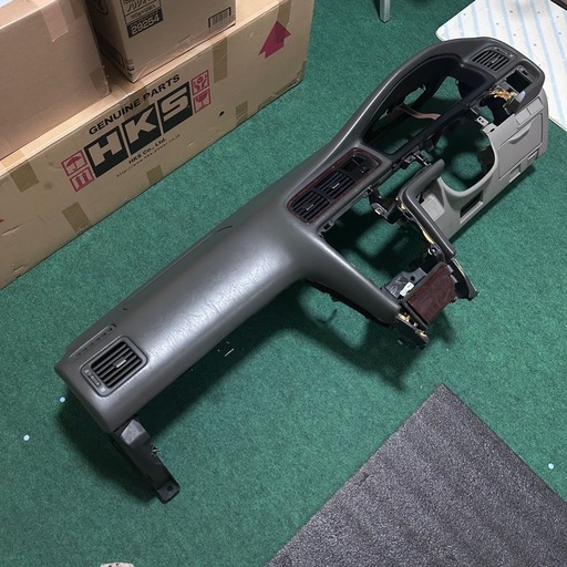 ハンドル 下部 エアコン メーター 灰皿 パネル付 ダッシュボード 内装 チェイサー jzx100 gx100 トヨタ　センターコンソ