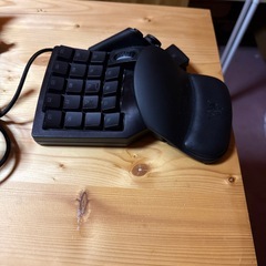 PC周辺機器　レイザータルタロスV2 片手
キーボード　の画像