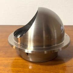 (お取引中)新品未使用 ステンレス製　フード付き 丸型 ガラリ　SUS 304 150 換気口の画像