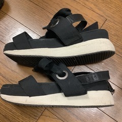 トミーフィルフィガーサンダルの画像