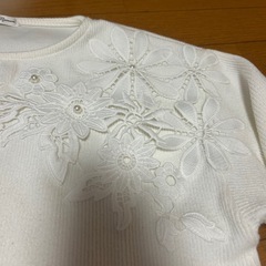 レディース　セーター3枚セット　ビジュー付きモチーフ付きの画像