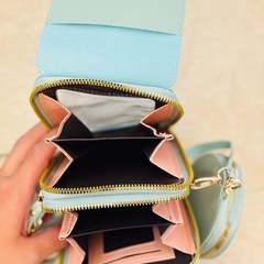 ショルダーバッグの画像