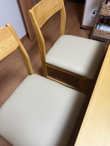 ダイニング4点セット