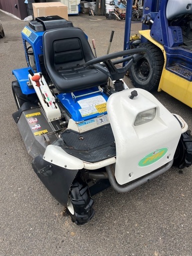 オーレック 乗用草刈機 RM95