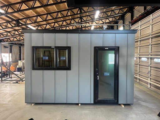 プレハブハウス