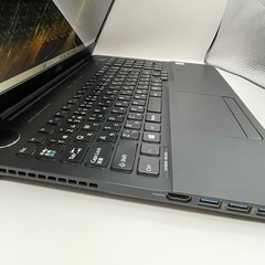 ノートパソコン/黒/美品/i7/16GB/SSD512GB/Office/富士通
の画像