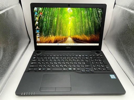 ノートパソコン/黒/美品/i7/16GB/SSD512GB/Office/富士通
