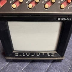 HITACHI ポータブルテレビ　ジャンク品の画像
