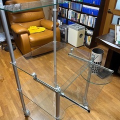 パソコンデスクの画像