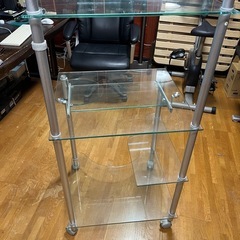 パソコンデスクの画像