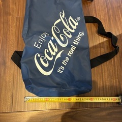 コカコーラリュックの画像