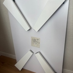 ニトリ  折り畳みテーブル　ホワイトの画像