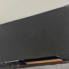 木製 テーブルの画像